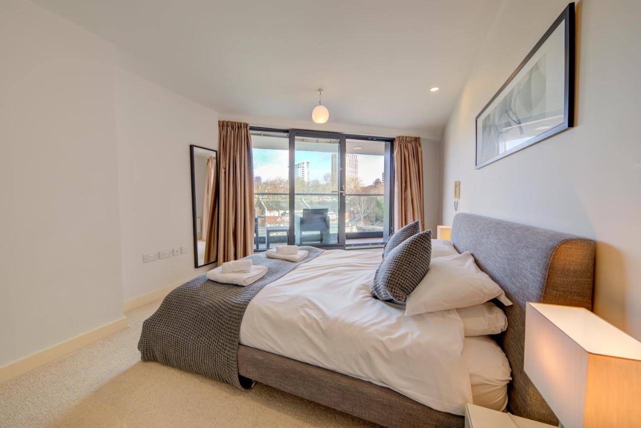 Cleyro Serviced Apartments - Finzels Reach Bristol Kültér fotó